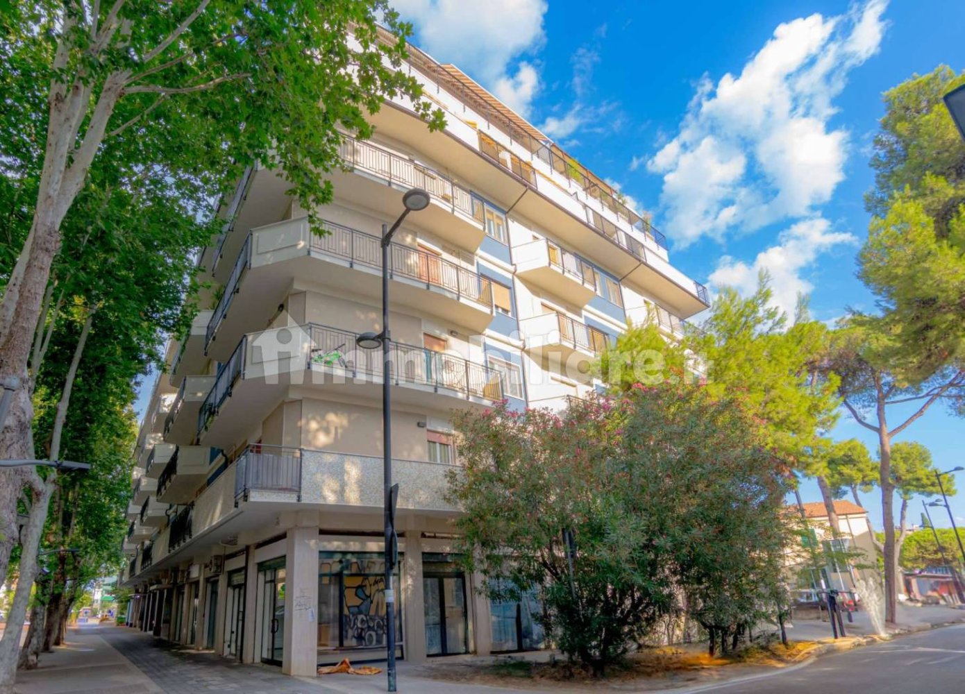 2 bedrooms Apartment in Pescara, Italy No. 281984