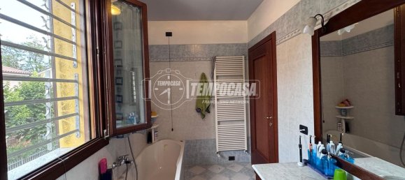 5 bedrooms House in Bomporto, Italy No. 347853 16