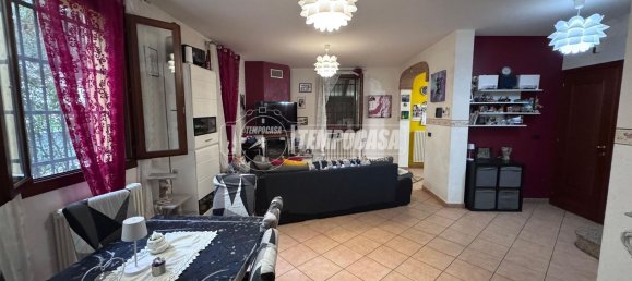 5 bedrooms House in Bomporto, Italy No. 347853 2