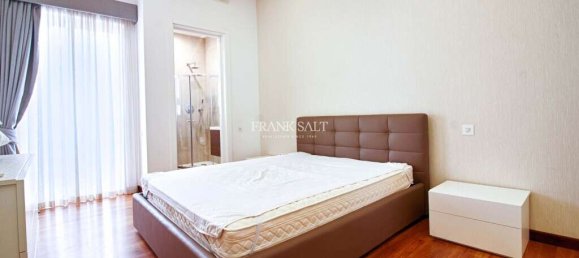 3 bedrooms Apartment in Sliema, Malta No. 8832 7