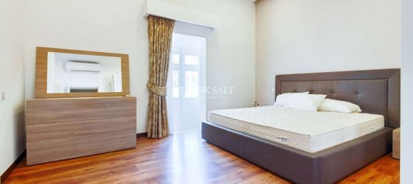 3 bedrooms Apartment in Sliema, Malta No. 8832 5