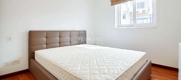 3 bedrooms Apartment in Sliema, Malta No. 8832 6