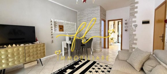 Apartamento de 4 habitaciónes en Cecina, Italy No. 51736 2