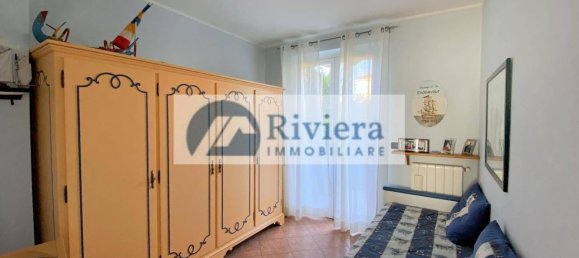 Apartamento de 2 dormitorios en San Bartolomeo al Mare, Italy No. 267186 21