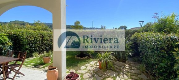 Apartamento de 2 dormitorios en San Bartolomeo al Mare, Italy No. 267186 3