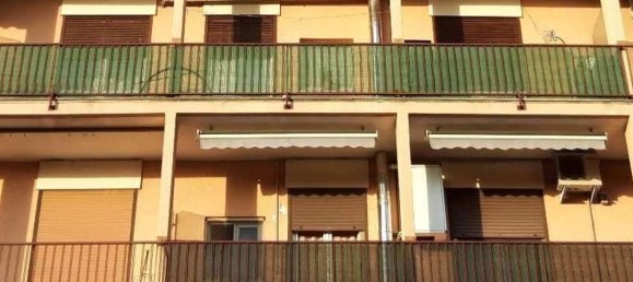 3 rooms Apartment in Belgioioso, Italy No. 292864 4