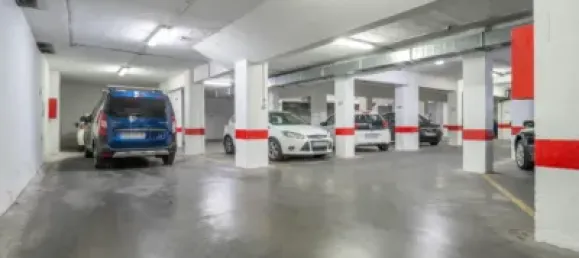 1046m² Garage in Granada, Spain No. 175288 8