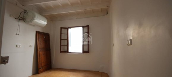 2 غرف نوم عقار تجاري في Ciutadella De Menorca, Spain رقم 1480 20