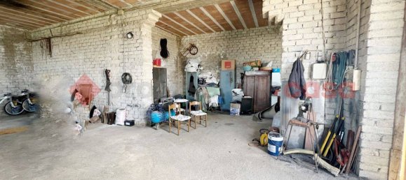 2-salle Entrepôt à Cantalice, Italy No. 348333 3