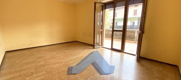 3 Schlafzimmer Wohnung in Albano Sant'Alessandro, Italy, Nr. 361127 9