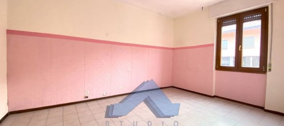 3 Schlafzimmer Wohnung in Albano Sant'Alessandro, Italy, Nr. 361127 15