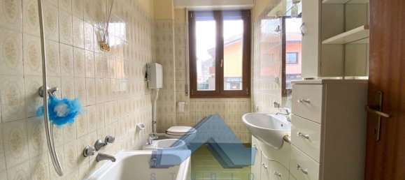 3 Schlafzimmer Wohnung in Albano Sant'Alessandro, Italy, Nr. 361127 19