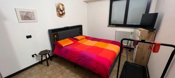 3 rooms Apartment in Langhirano, Italy No. 23932 10