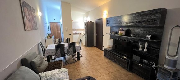 3 rooms Apartment in Langhirano, Italy No. 23932 14