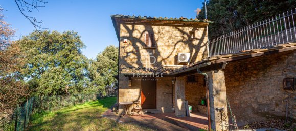 4 bedrooms Castles in Volterra, Italy No. 52748 4