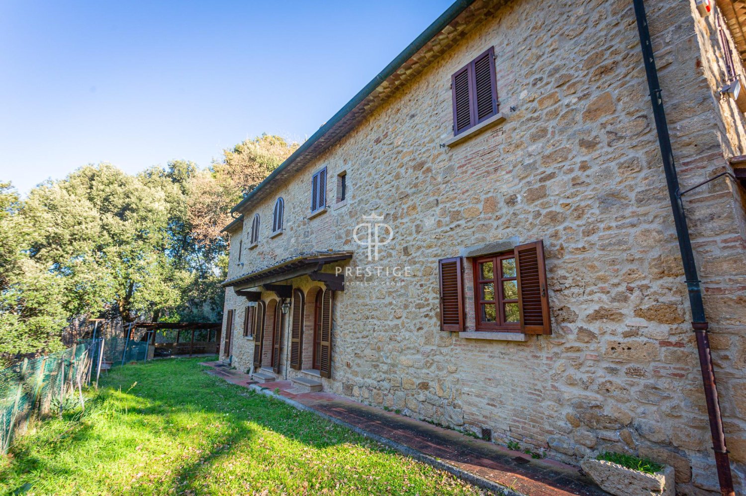 4 bedrooms Castles in Volterra, Italy No. 52748