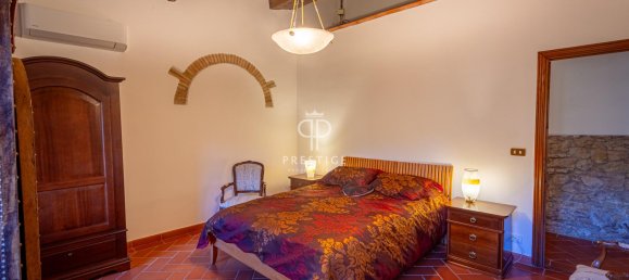 4 bedrooms Castles in Volterra, Italy No. 52748 22