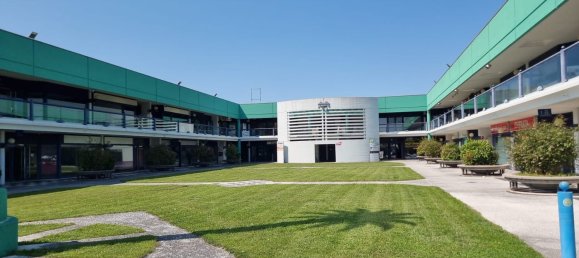 Офис 182м² в Удине, Италия № 309697 2