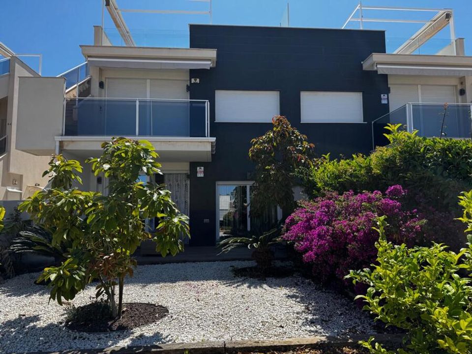 3 bedrooms Apartment in Torrevieja, Spain No. 165062