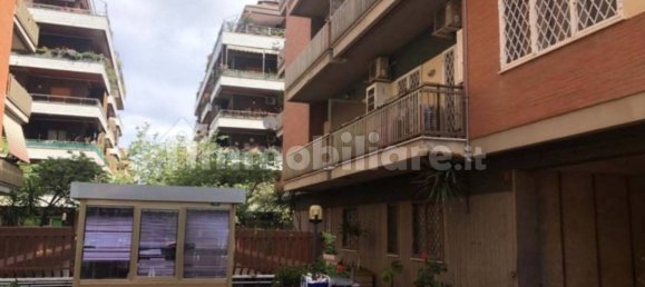 1 chambre Appartement à Rome, Italy No. 289820 3