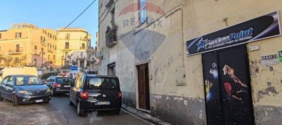 27m² Commercial property in Minturno, Italy No. 324055 2
