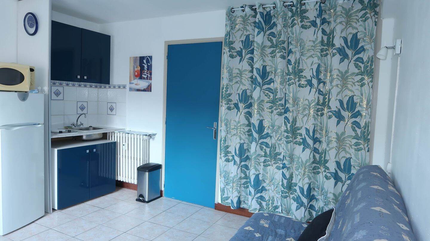 Studio in Aix-en-Provence, France, Nr. 329887