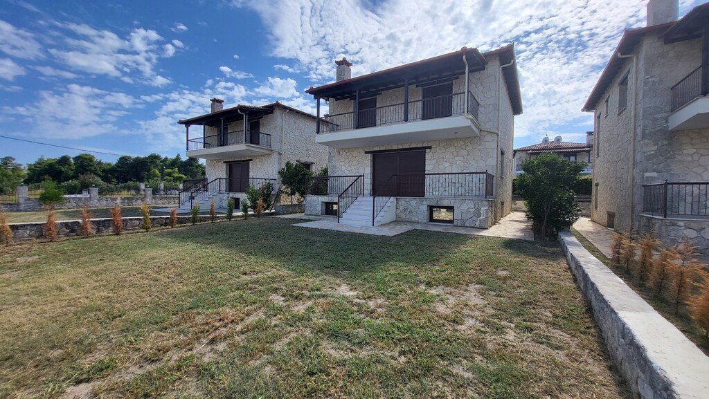 3 bedrooms Commercial property in Chalkidiki, Greece No. 2944