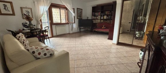 3 rooms Apartment in Grottaferrata, Italy No. 277553 3