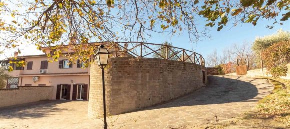 Villa de 5 habitaciónes en Morlupo, Italy No. 77535 46