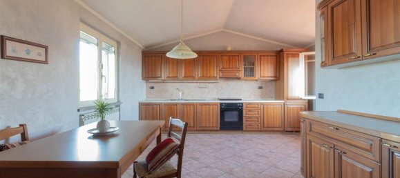 Villa de 5 habitaciónes en Morlupo, Italy No. 77535 3