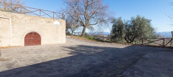 Villa de 5 habitaciónes en Morlupo, Italy No. 77535 43