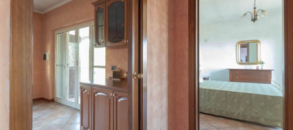 Villa de 5 habitaciónes en Morlupo, Italy No. 77535 12