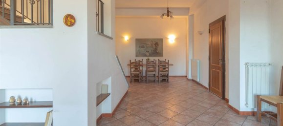 Villa de 5 habitaciónes en Morlupo, Italy No. 77535 39
