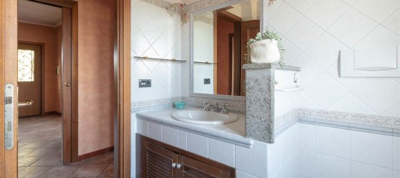 Villa de 5 habitaciónes en Morlupo, Italy No. 77535 27