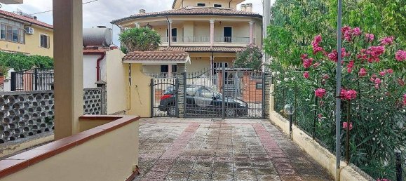 2 bedrooms Apartment in Cutro, Italy No. 298078 6