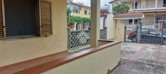 2 bedrooms Apartment in Cutro, Italy No. 298078 5