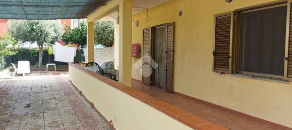2 bedrooms Apartment in Cutro, Italy No. 298078 2