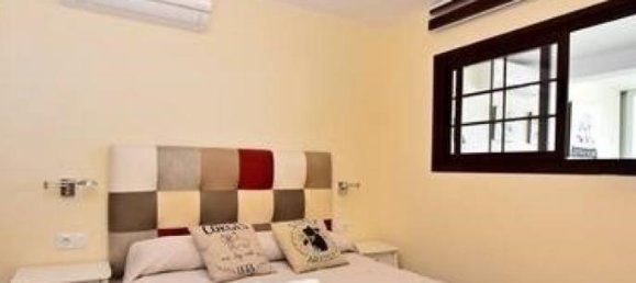 4 bedrooms Apartment in Benidorm, Spain No. 4229 3