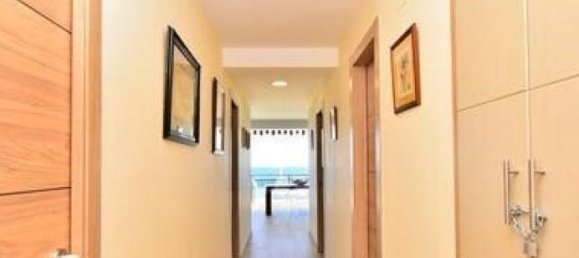 4 bedrooms Apartment in Benidorm, Spain No. 4229 6