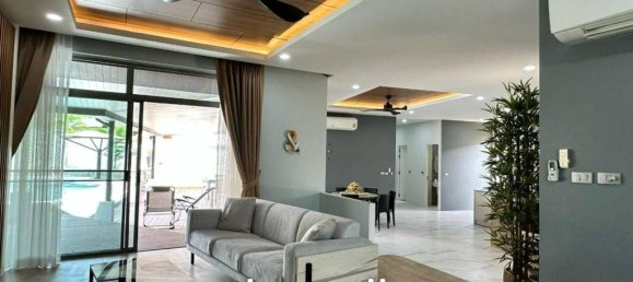 4 bedrooms Villa in Phuket, Thailand No. 25086 2