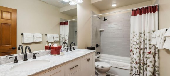 Propiedad comercial de 4 dormitorios en Eagle, USA No. 560313 3