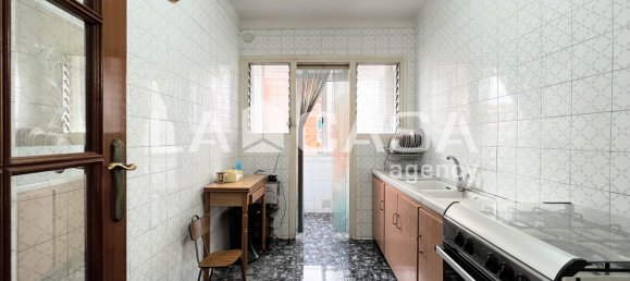 4 bedrooms Apartment in Badalona, Spain No. 142609 17