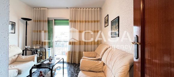 4 bedrooms Apartment in Badalona, Spain No. 142609 4