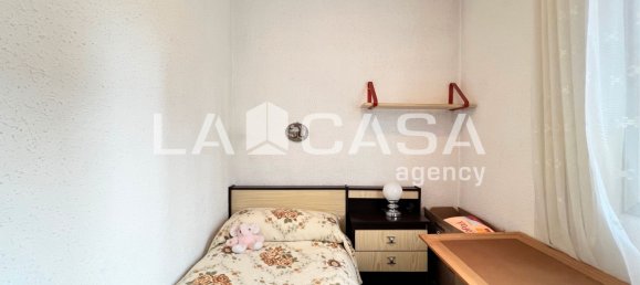 4 bedrooms Apartment in Badalona, Spain No. 142609 11
