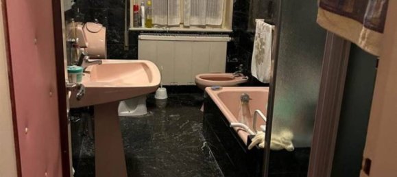 8 غرف نوم منزل في Suzzara, Italy رقم 138530 15