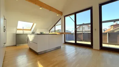 3 bedrooms Apartment in Innsbruck-Stadt, Austria No. 147240