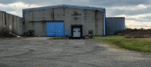 Propiedad comercial en Tricot, France 12156 m² No. 251788 7