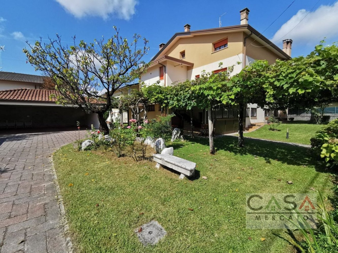 6 bedrooms House in Pordenone, Italy No. 343253