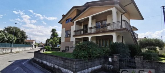 6 bedrooms House in Pordenone, Italy No. 343253 41