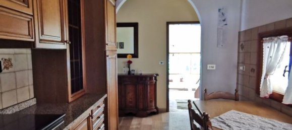 6 bedrooms House in Pordenone, Italy No. 343253 8